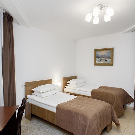 M&M Aparthotel Суми Екстер'єр фото